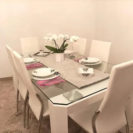 Διαμέρισμα Laura Venice 4 P. 15 M To Venice Μέστρε